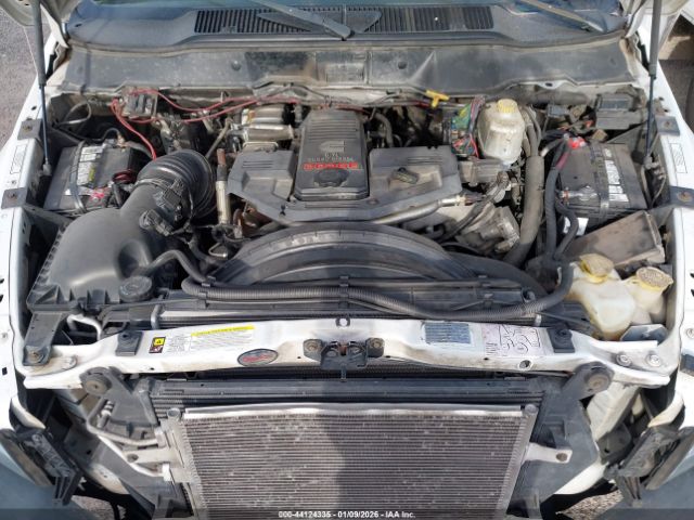 Dodge Ram 4500 Image 19