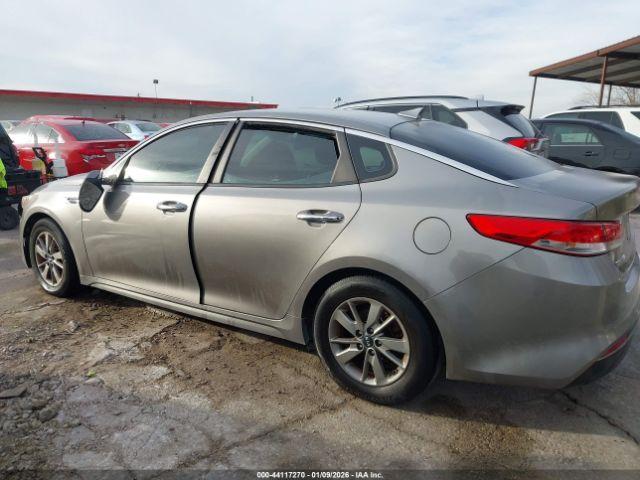 Kia Optima Lx Turbo Image 11