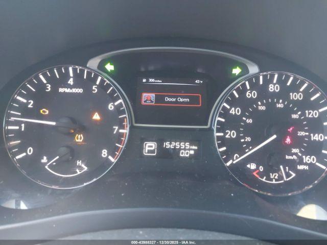 Nissan Altima 2.5 S Image 5