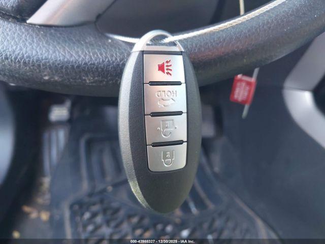 Nissan Altima 2.5 S Image 12