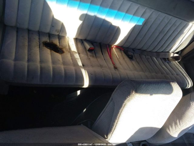 Chevrolet Gmt C1500 Image 8