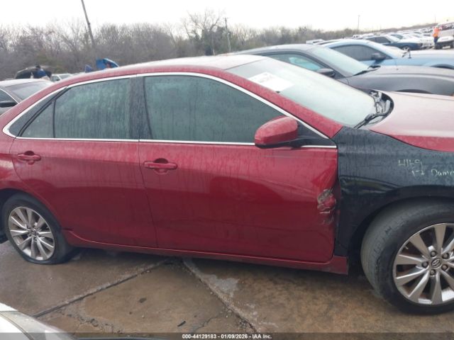 Toyota Camry Xle V6 Image 4